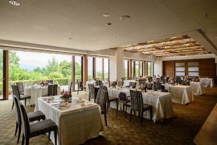 レストラン「ラコルタ」