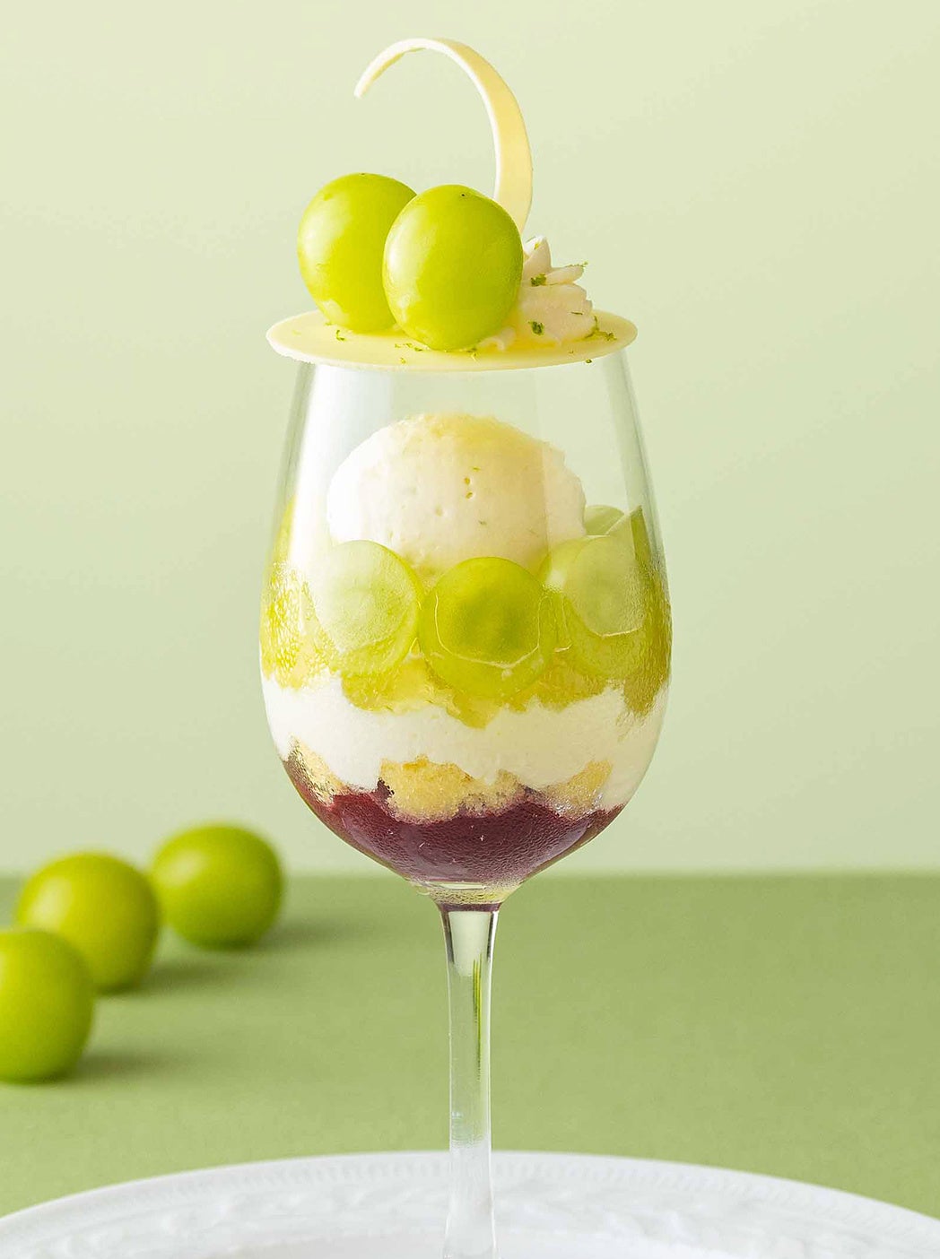 「シャインマスカットパフェ」イメージ