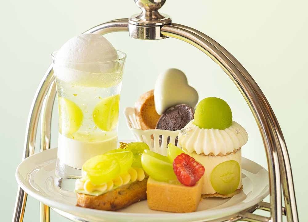 上段・プチガトーの盛り合わせ イメージ