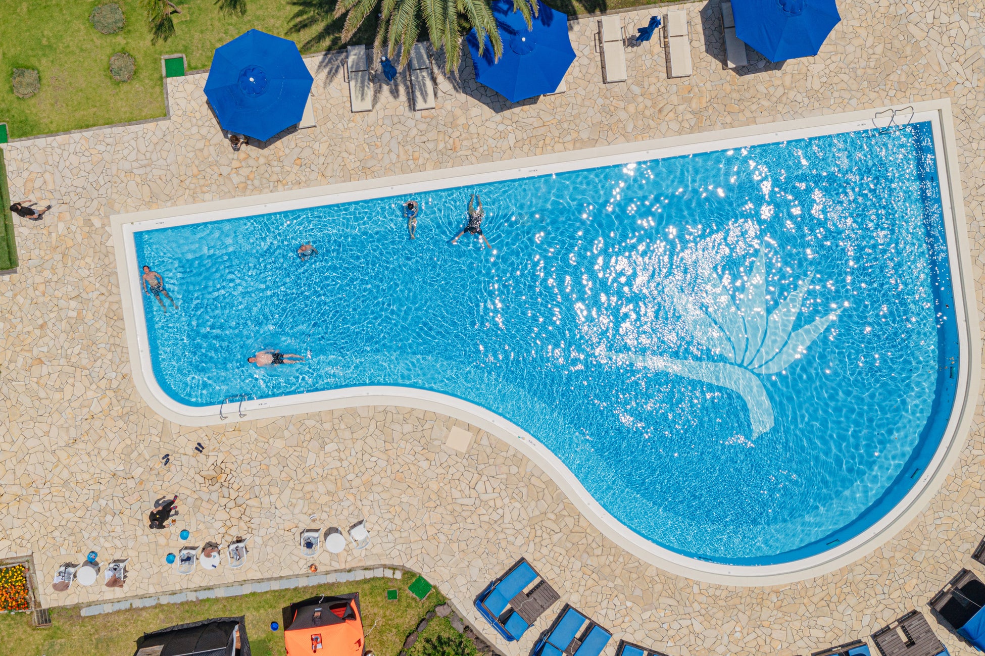 井戸水のホテルプールが水風呂 外気浴は海を眺めて テント型サウナで ととのう 体験を販売 株式会社東急ホテルズのプレスリリース 井戸水のホテルプールが水風呂 外気浴は海を眺めて テント型サウナで ととのう 体験を販売 株式会社東急ホテルズのプレスリリース