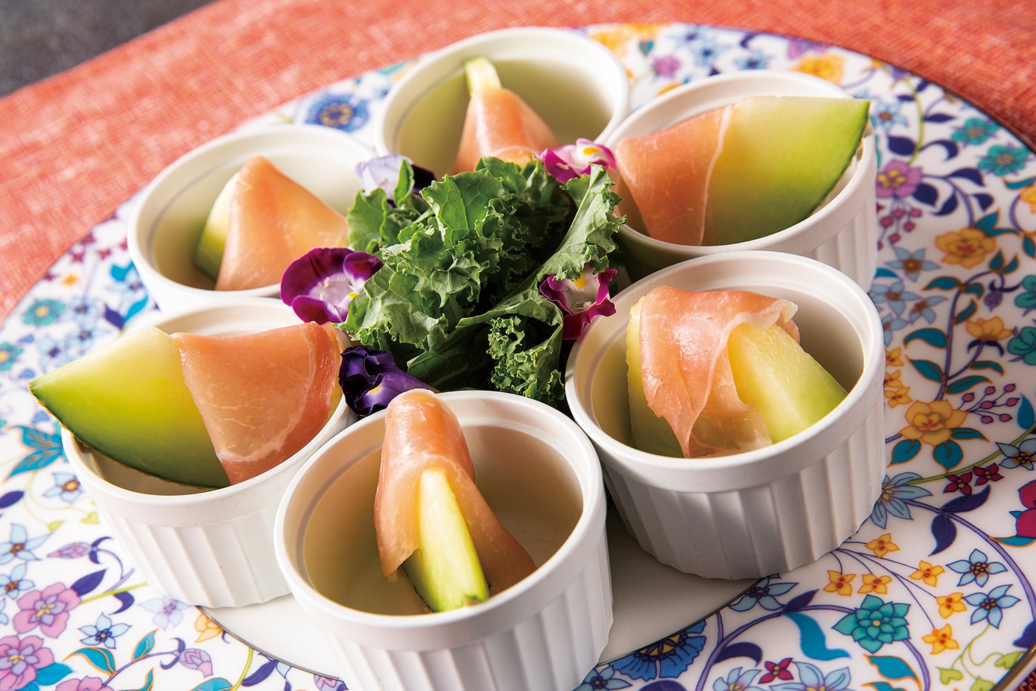 生ハムとフルーツカクテル