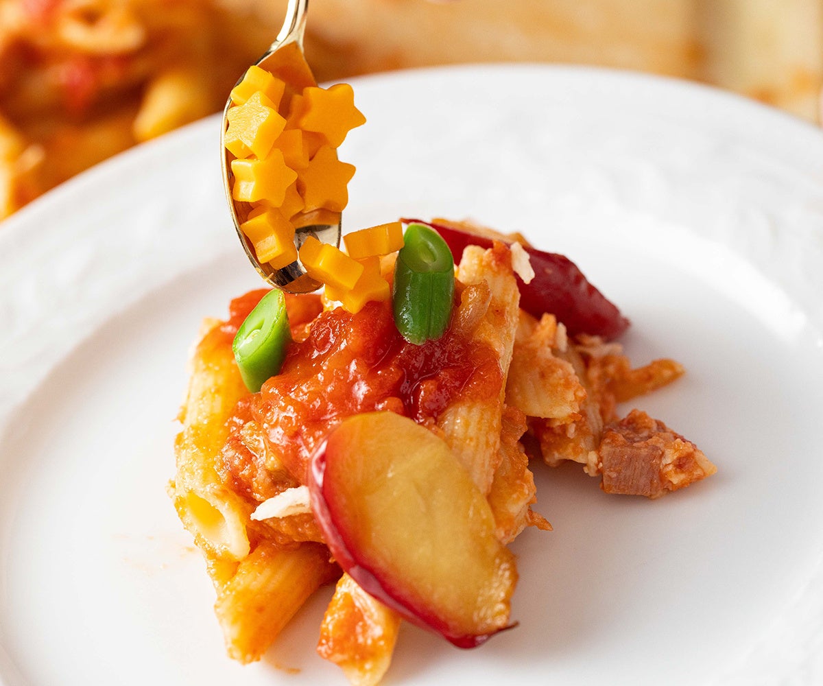 「トマトとリンゴのペンネ　クリスマススタイル」（★）