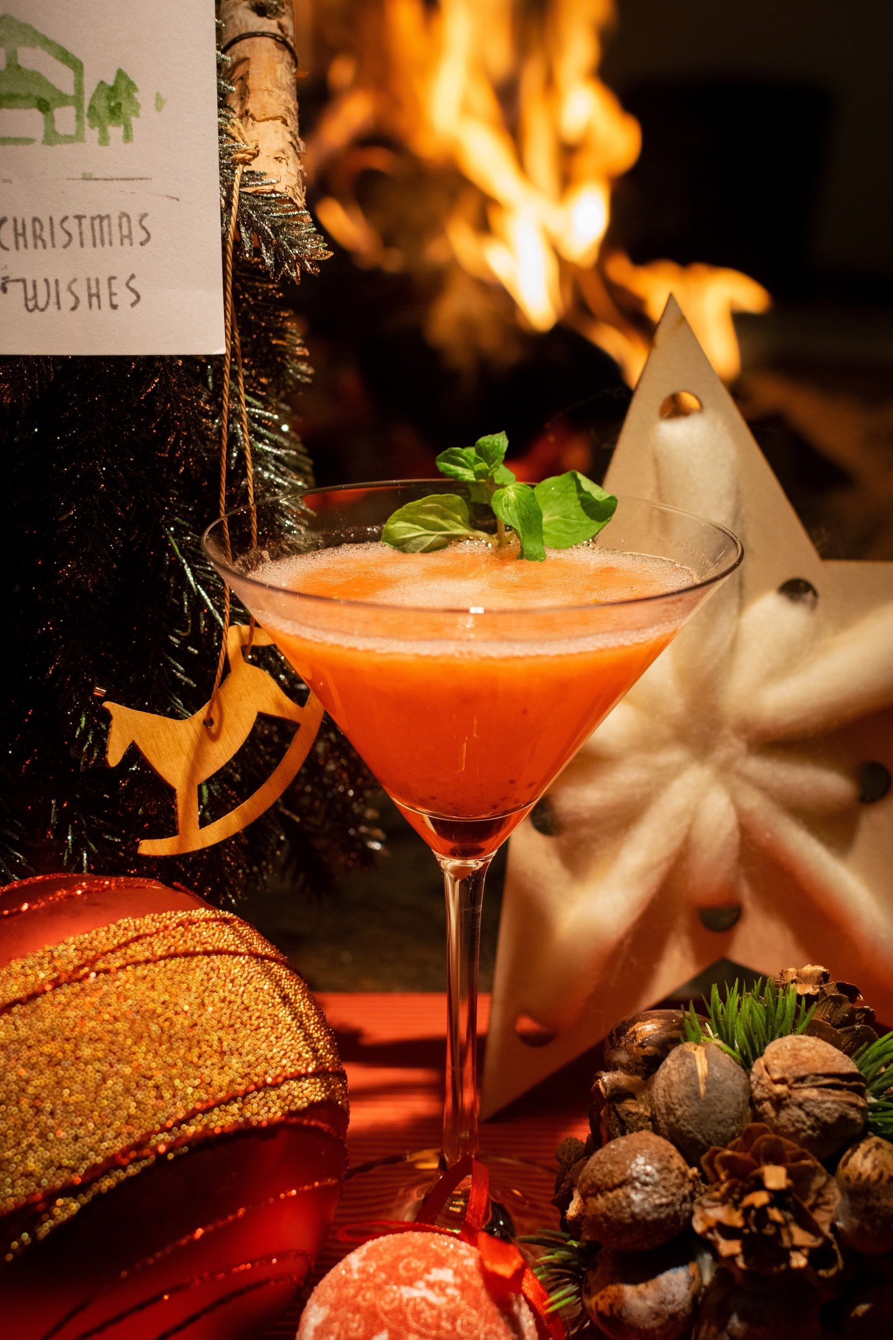 カクテル Kir Fraise‐キール フレイズ-