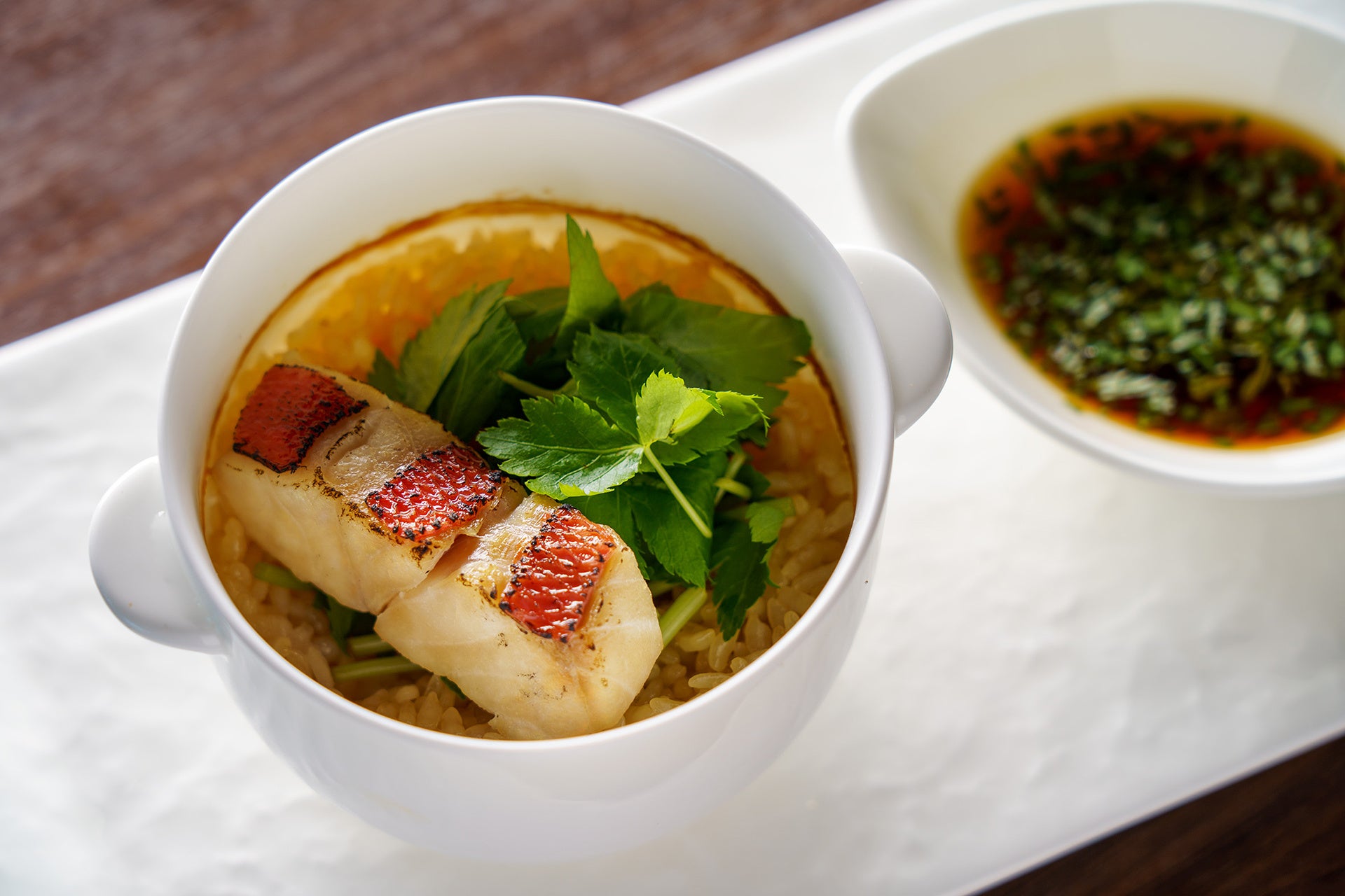 炙り金目鯛と三つ葉のココットご飯