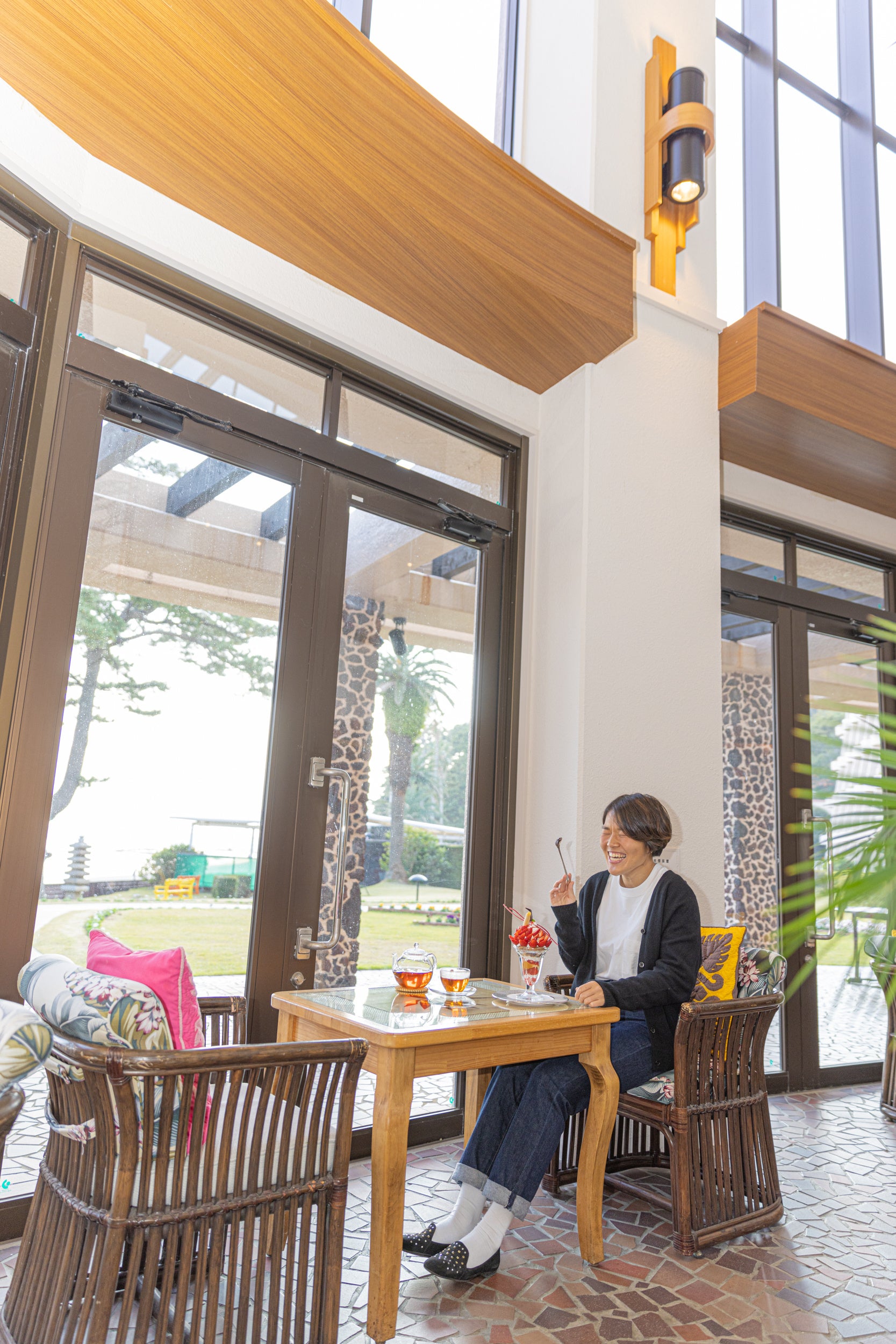 ティーラウンジ「フローラ」