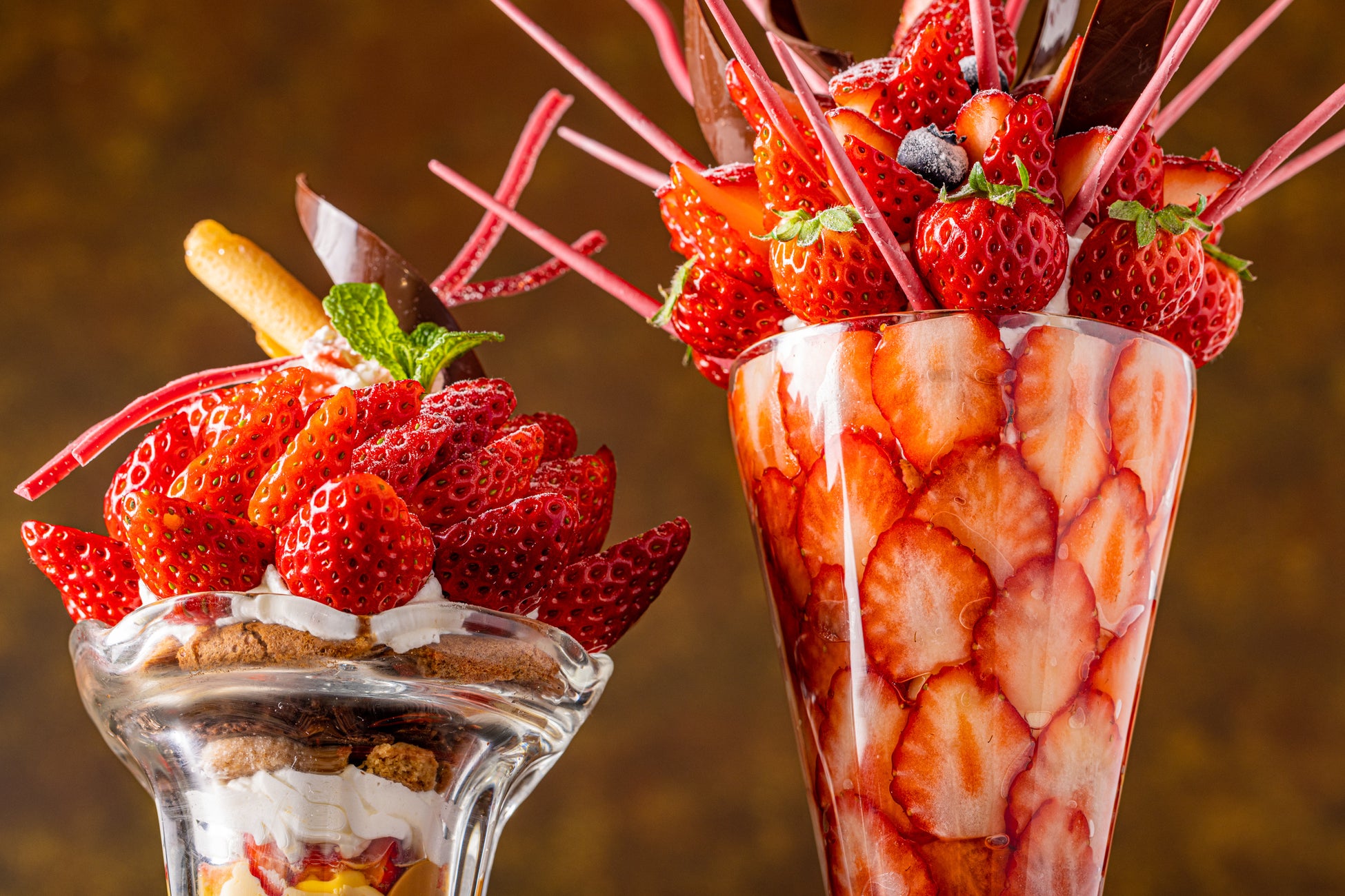 期間限定・紅ほっぺのいちごパフェ