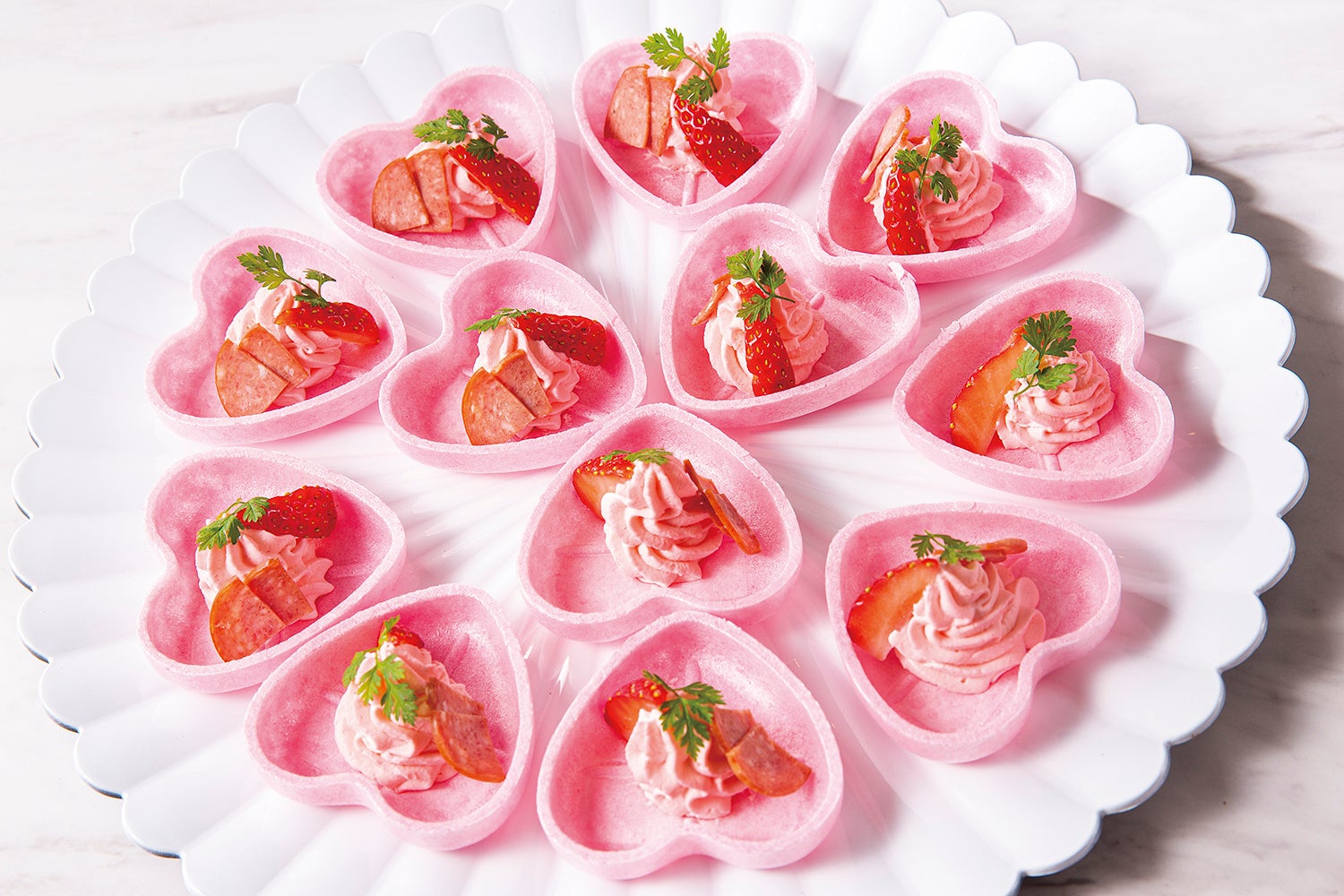 フレーズムースとヴルスト 最中のタルティーヌ風