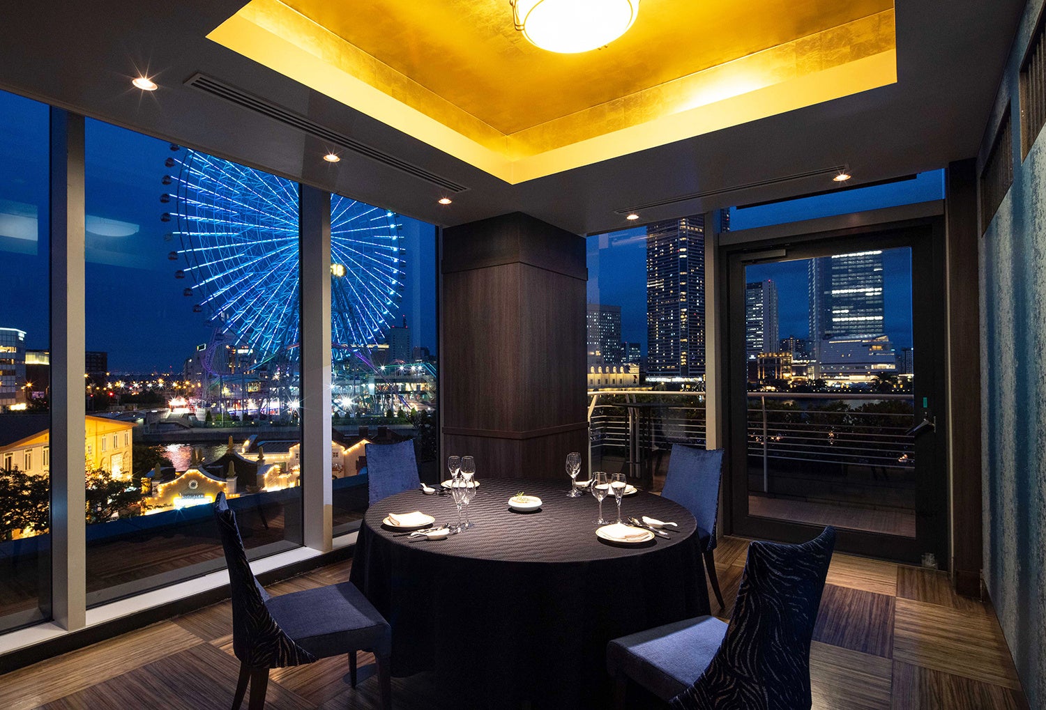 個室「天府」イメージ（夜）