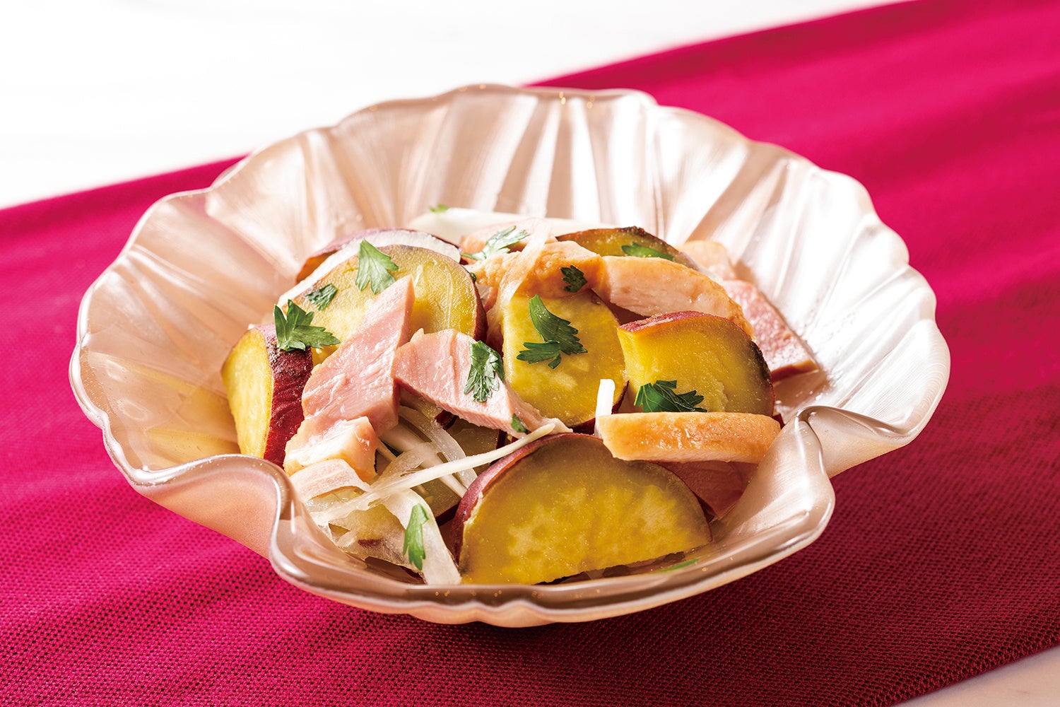 鳴門金時と合鴨スモークの“サラダ　ア・ラ・パリジェンヌ