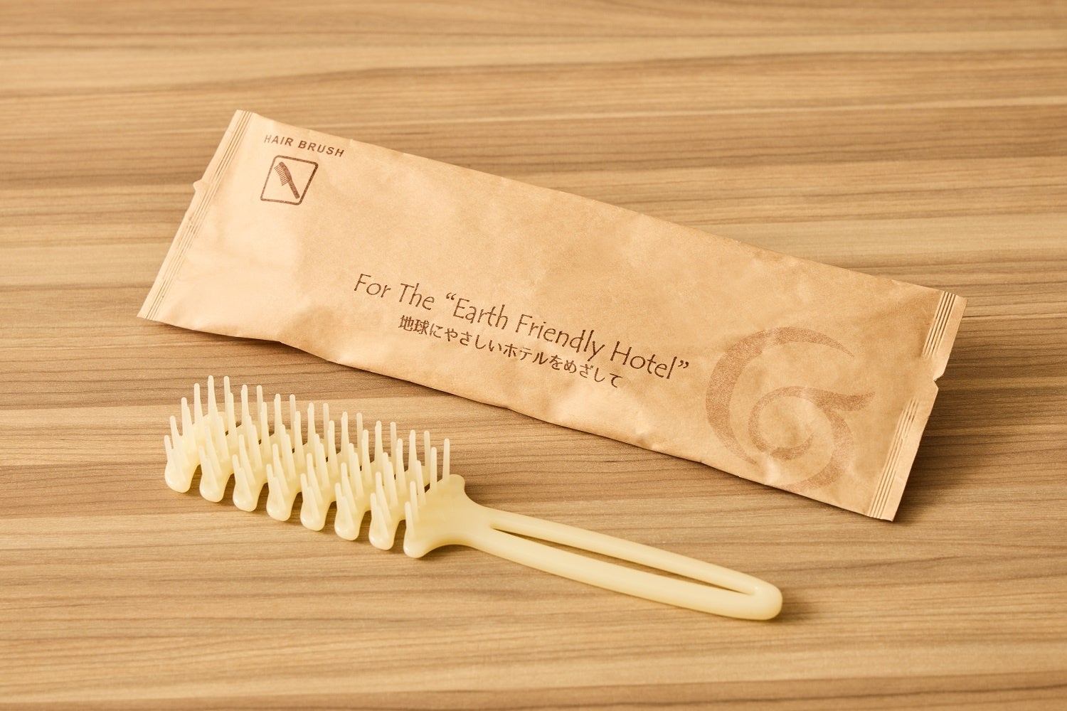 Green Planet のヘアブラシ