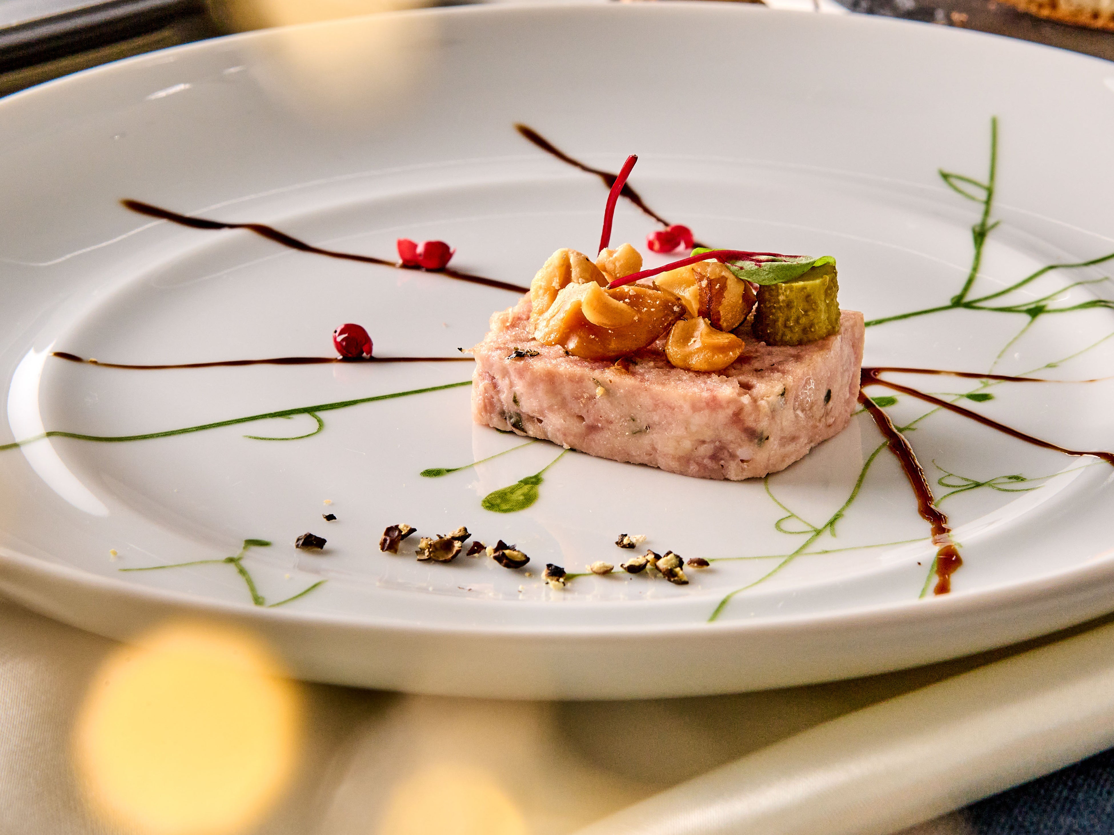 ポークプロパンサル　バルサミコ酢のアクセント