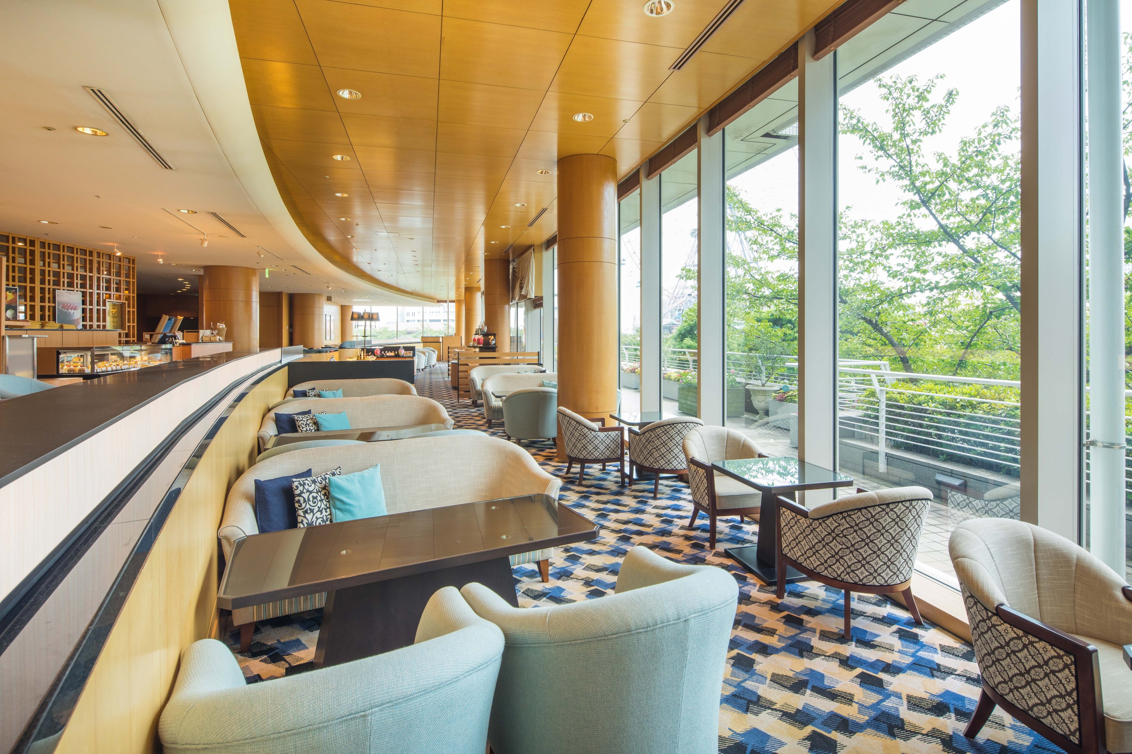 ラウンジ「ソマーハウス」内観イメージ