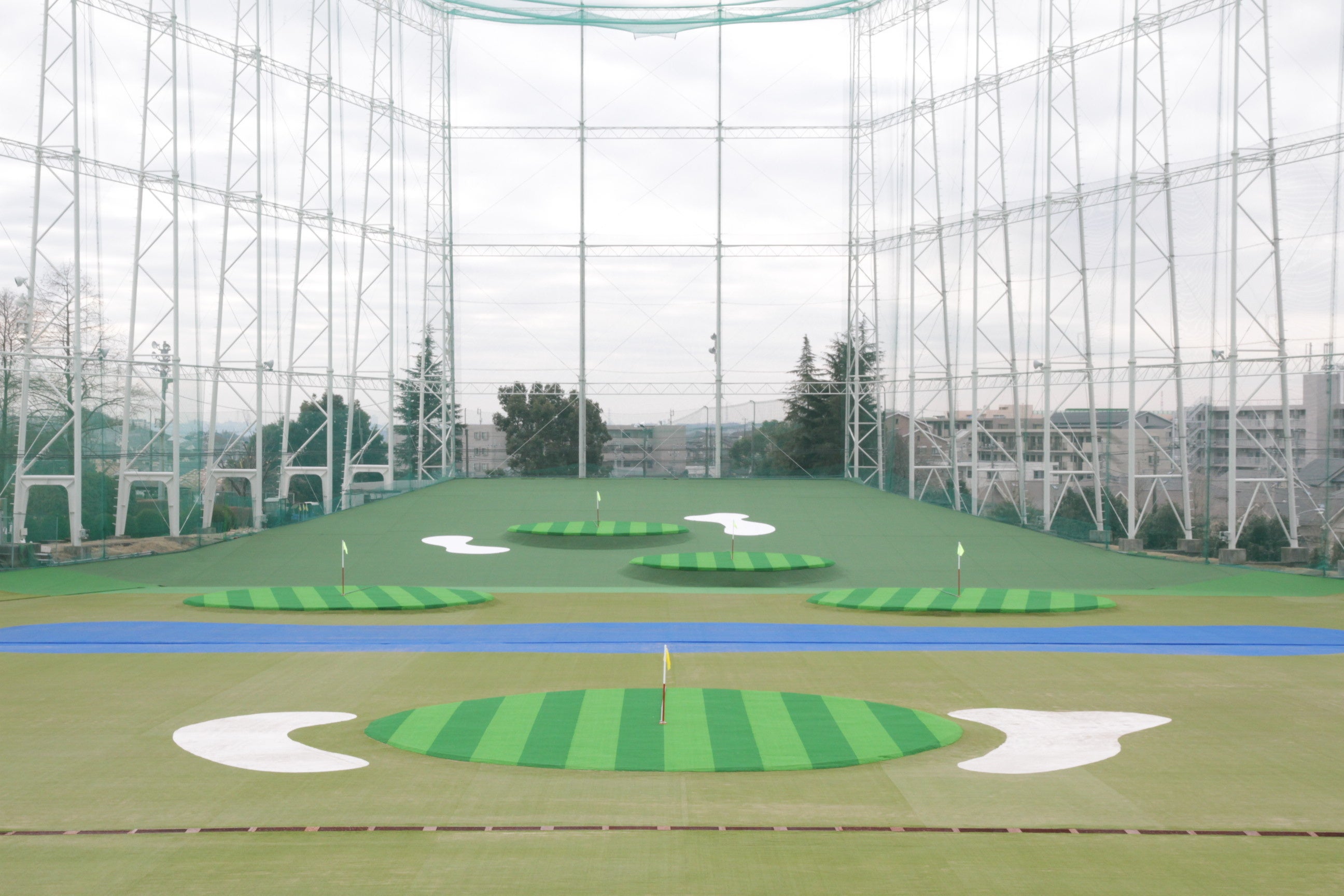 東急あざみ野ゴルフガーデン／フェアウェイ