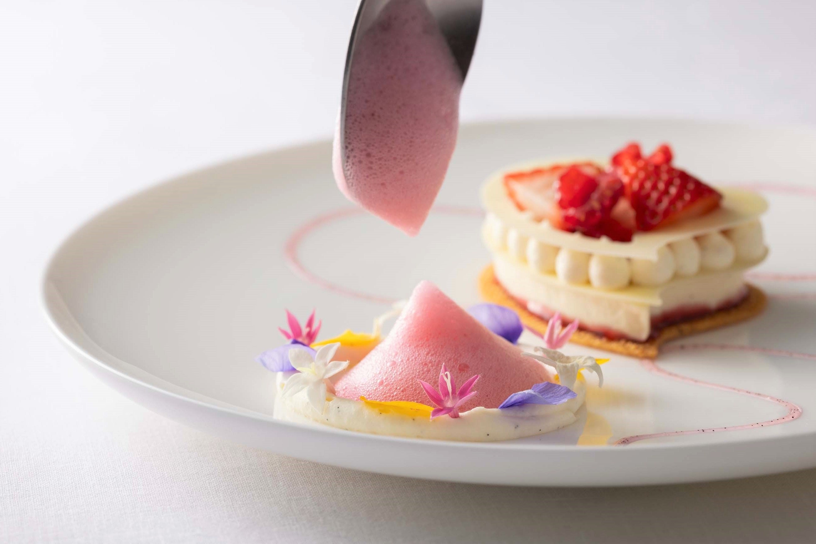 季節のフルーツと花冠