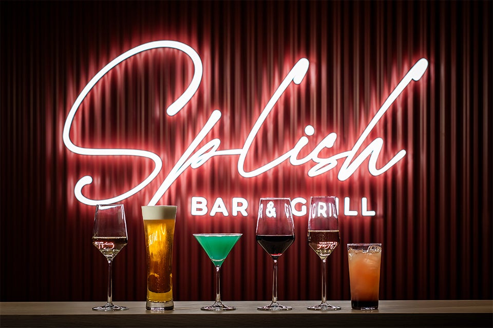 BAR & GRILL Splish