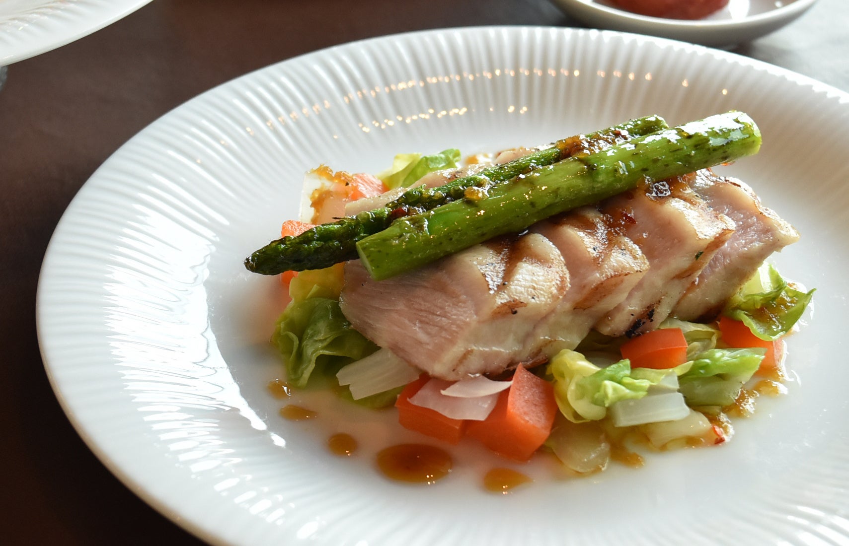 「やまゆりポーク トントロ生姜焼き」
