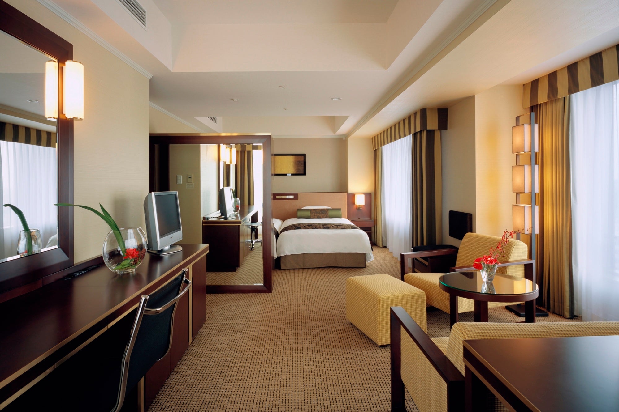 コーナーデラックスツインルーム