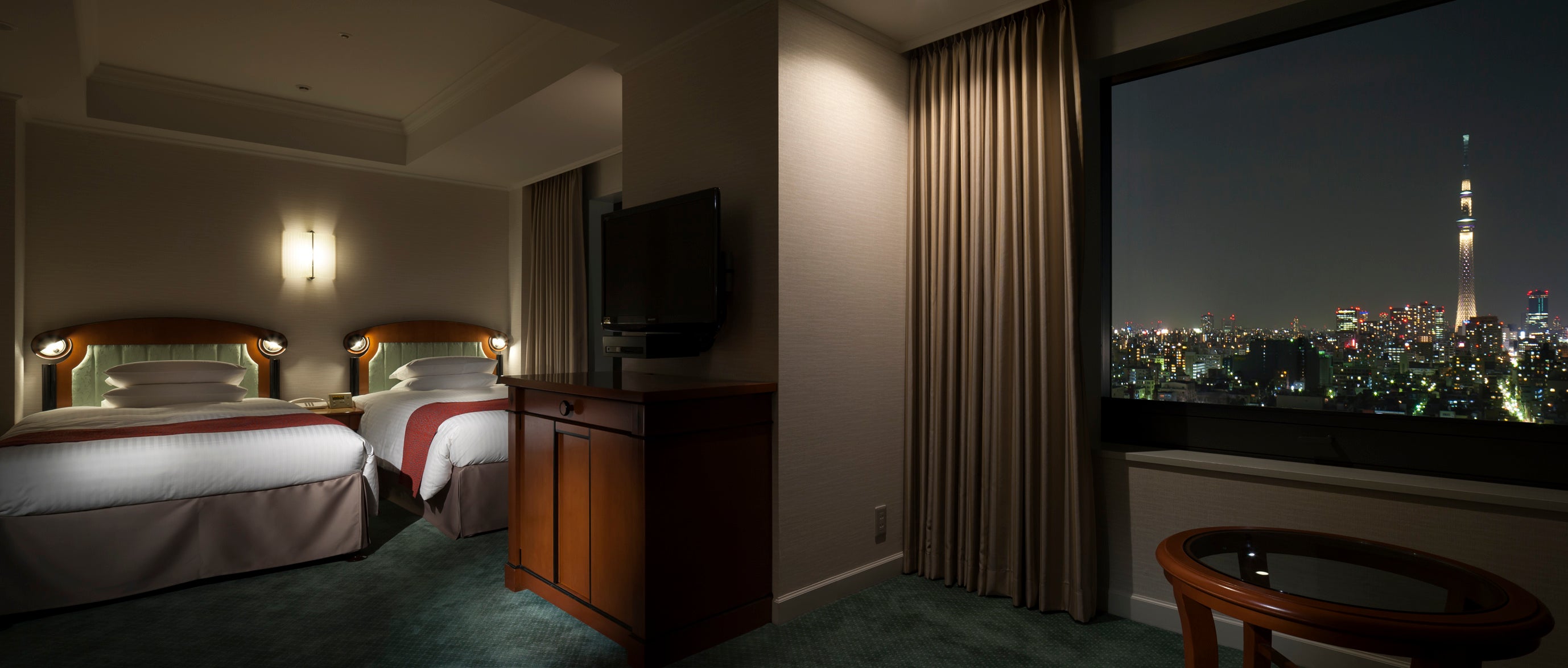 デラックスファミリールーム