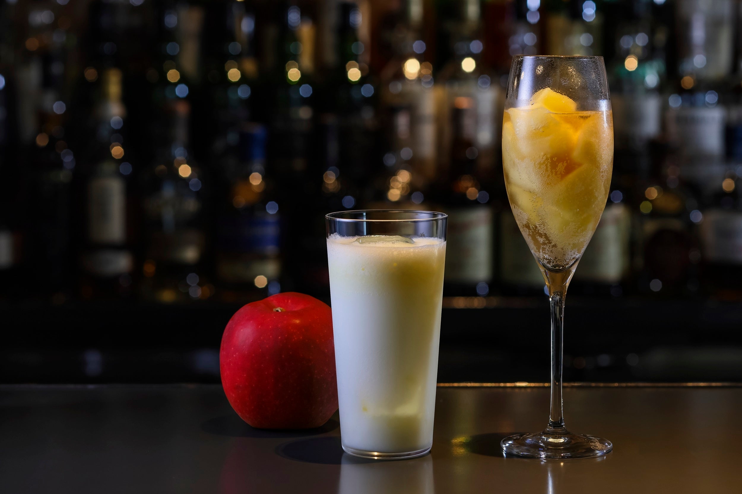 （左）りんごヨーグ（右）アップルジンジャー