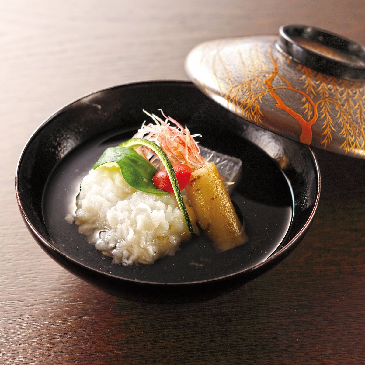 入舟「鱧会席 八坂」より「鱧葛叩きの御椀」