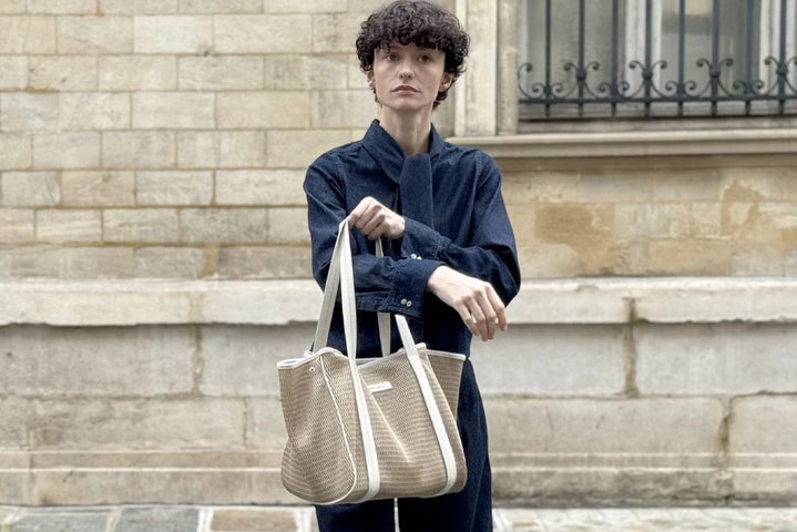 花ひらく季節、パリの春を軽やかに纏うバッグが到着。q bag paris 花ひらく季節、パリの春を軽やかに纏うバッグが到着。q bag paris