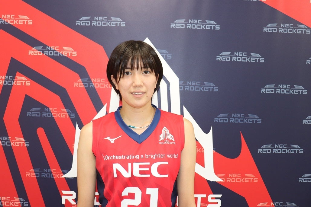 ミドルブロッカー・オポジットの原嶋睦夢