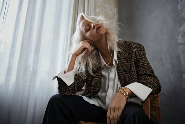 ジョージ ジェンセン リフレクト」から、リサイクル18Kゴールドを使用 ジョージ ジェンセン リフレクト」から、リサイクル18Kゴールドを使用