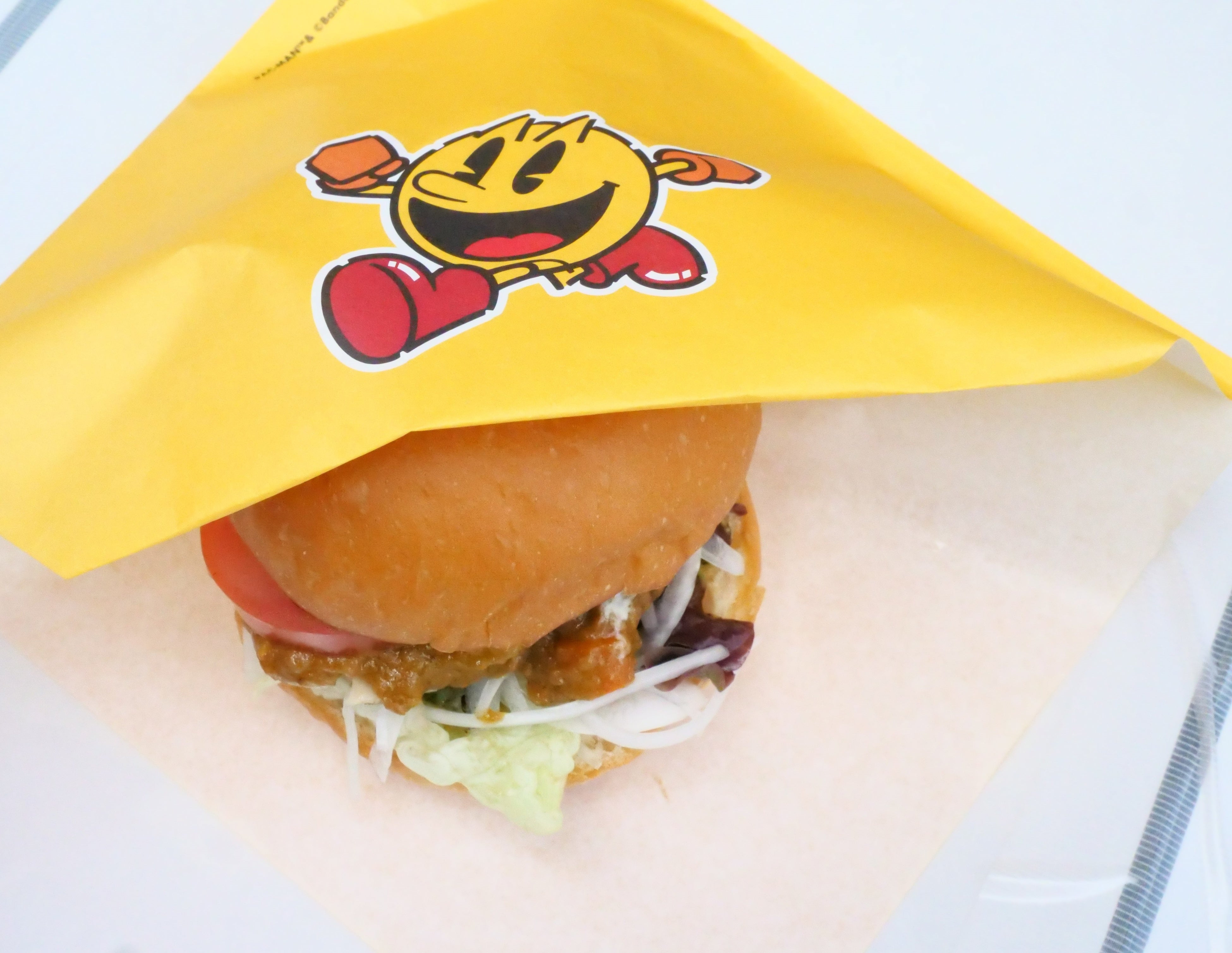 チキンキーマカレーバーガー