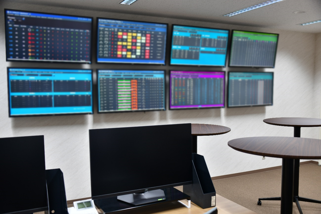 墨東病院「コマンド＆コントロール（C&C）センター」内観写真