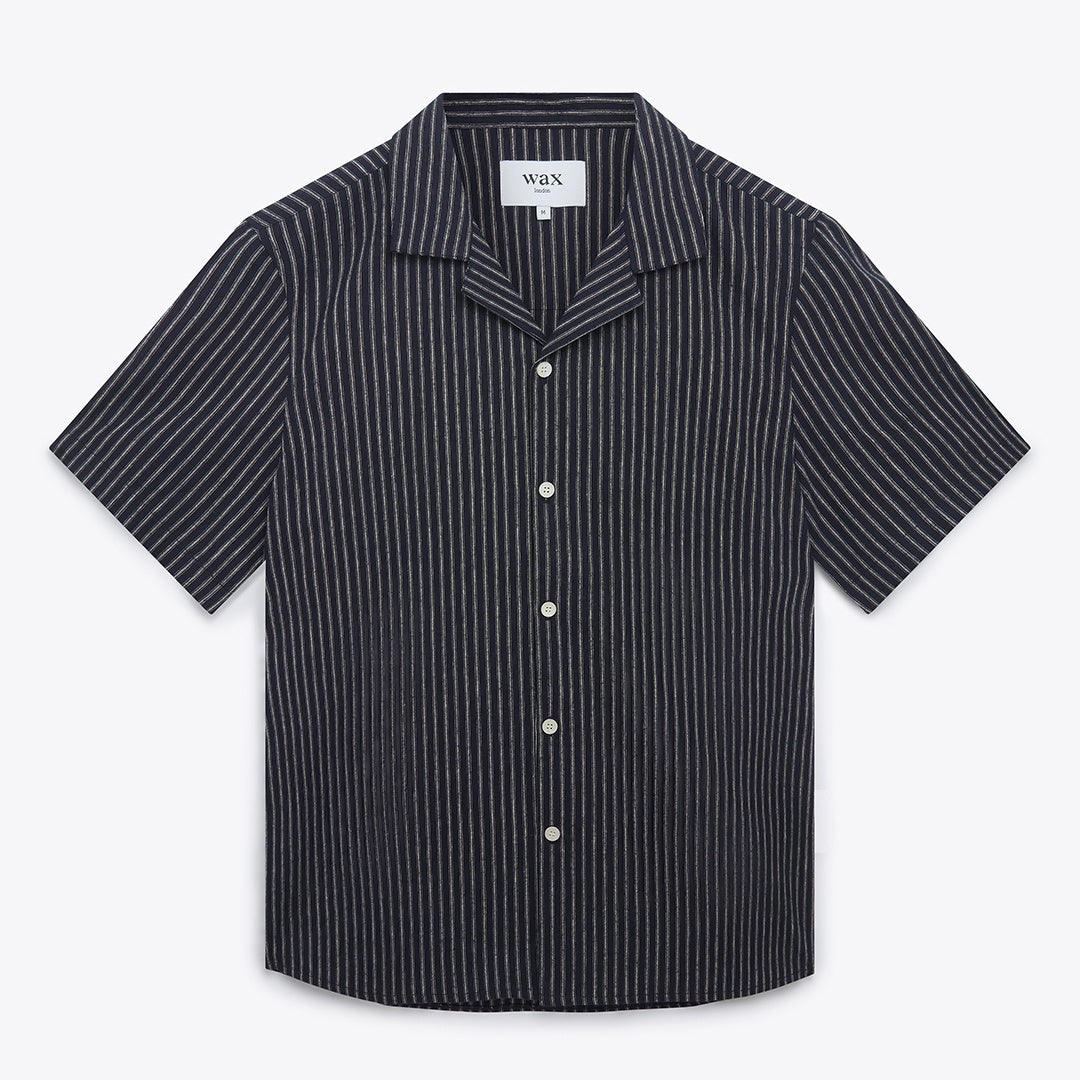 オープンカラーシャツ