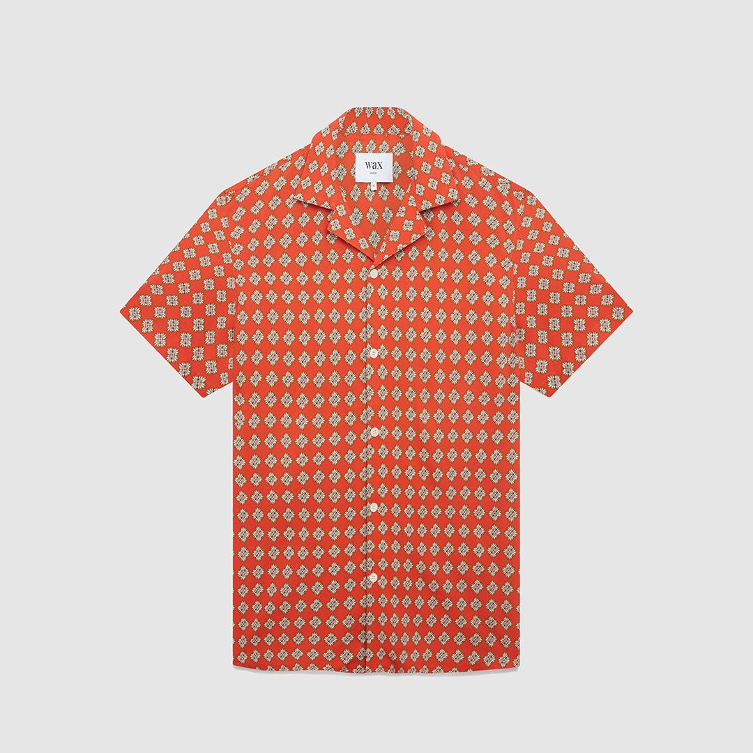 オープンカラーシャツ