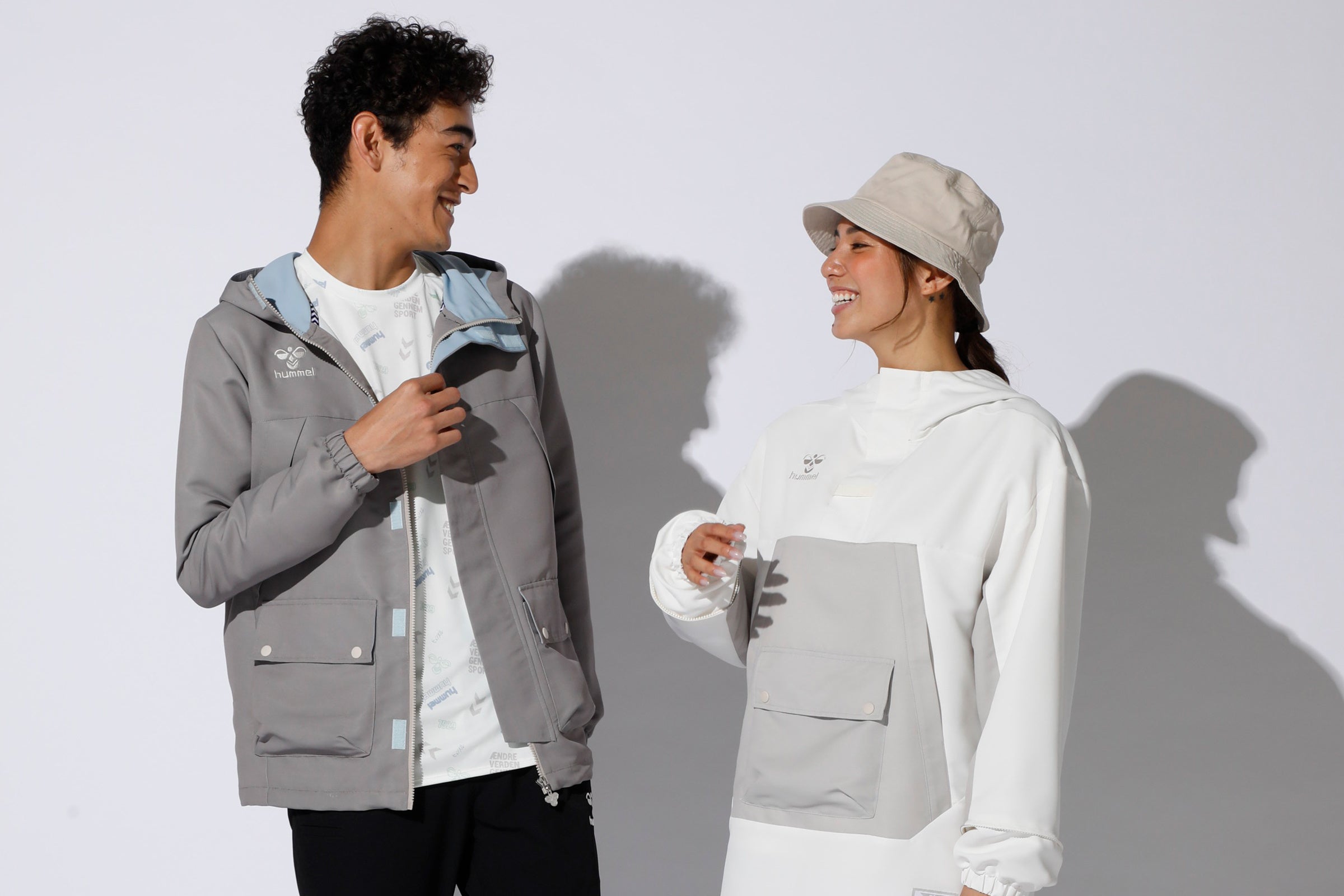 スポーツとライフスタイルを繋ぐ、hummel PLAYコレクション！ | 株式