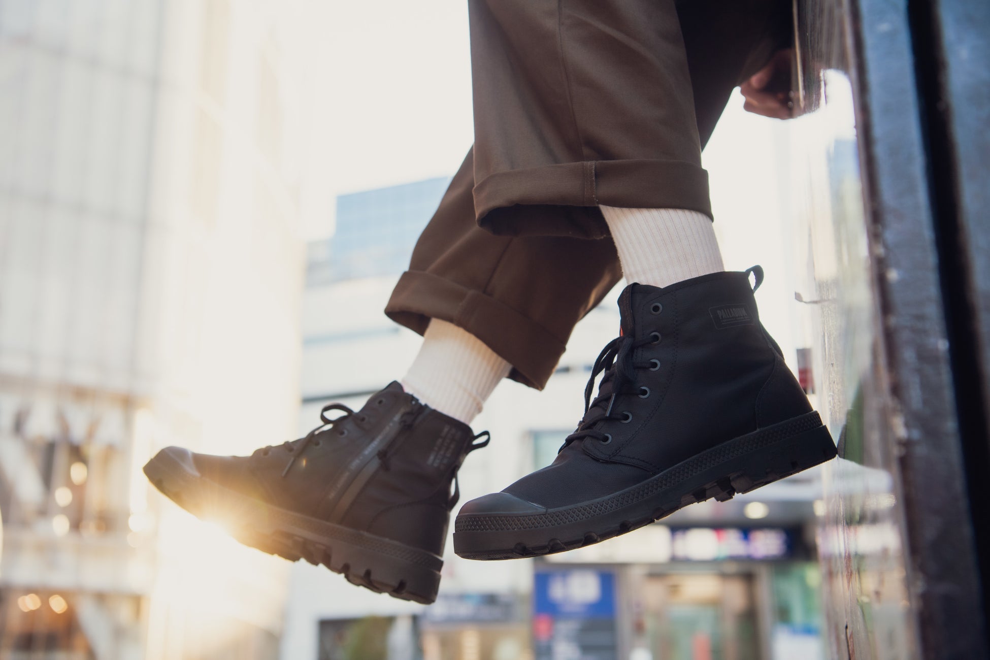 パラディウムからファッション ファンクションを体現した新たな防水シューズが登場 株式会社エスエスケイのプレスリリース パラディウムからファッション ファンクションを体現した新たな防水シューズが登場 株式会社エスエスケイのプレスリリース