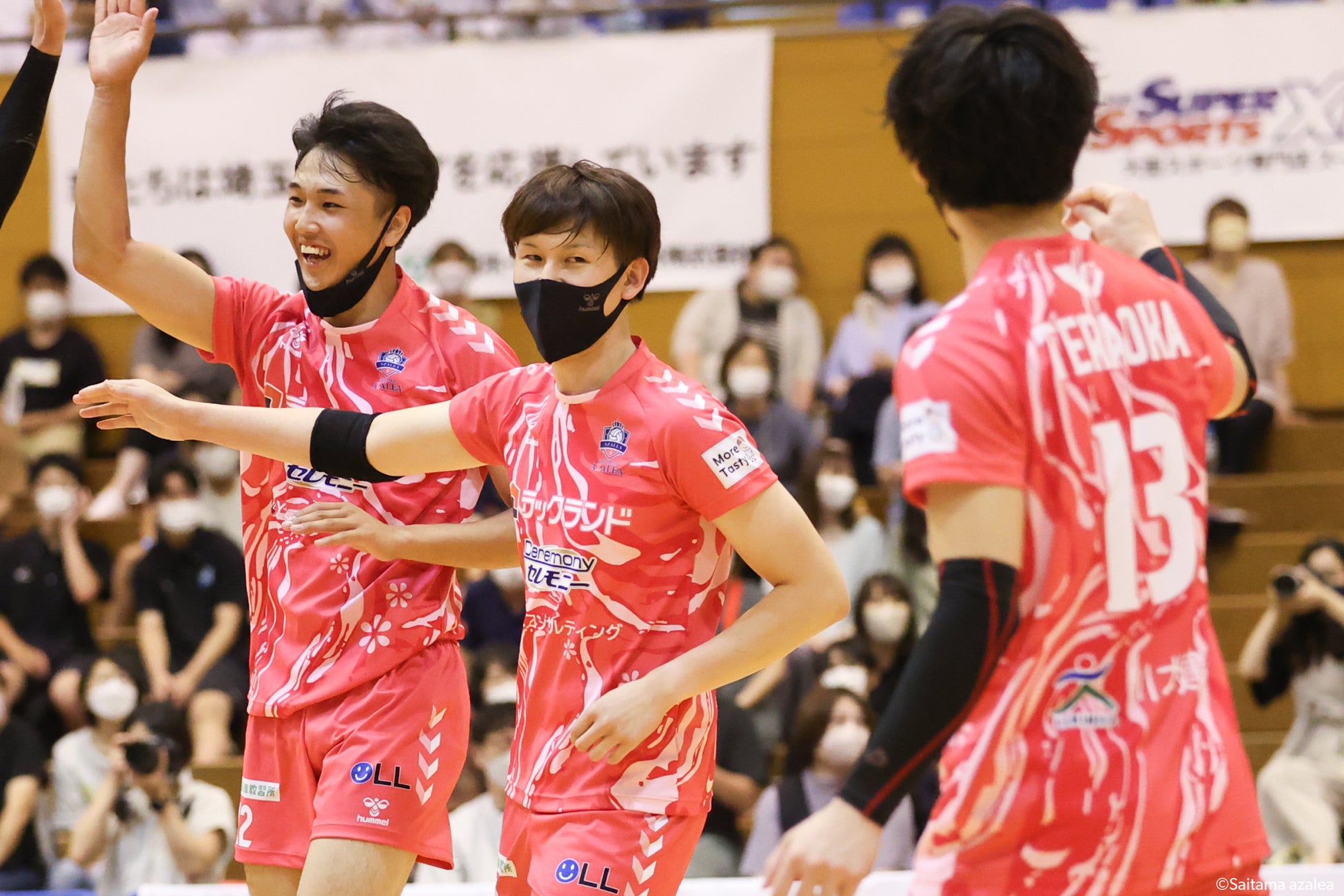 ヒュンメルがvリーグ初 埼玉アザレア新ユニフォーム発売開始 株式会社エスエスケイのプレスリリース ヒュンメルがvリーグ初 埼玉アザレア新ユニフォーム発売開始 株式会社エスエスケイのプレスリリース