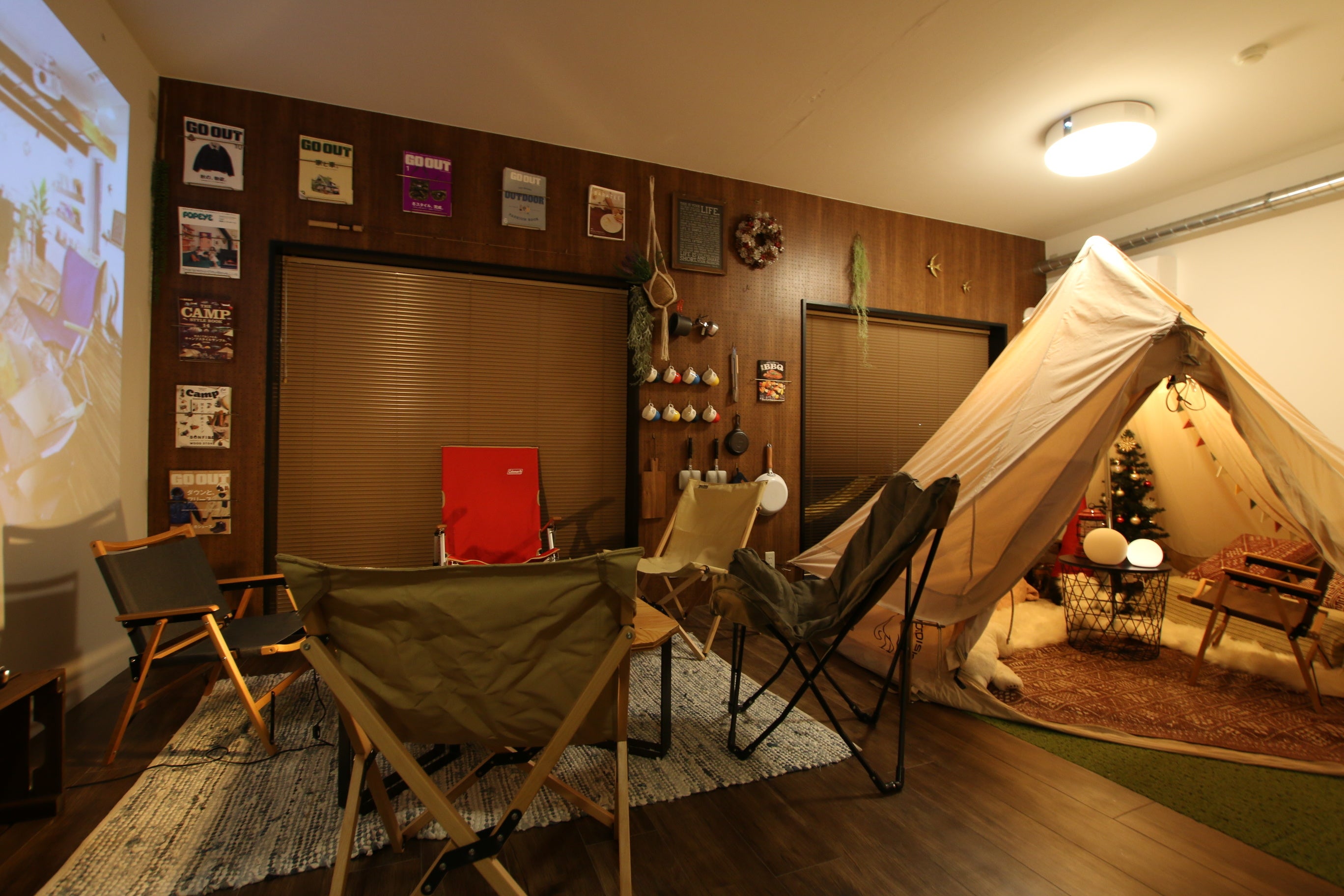 キャンプルームで絆を深める