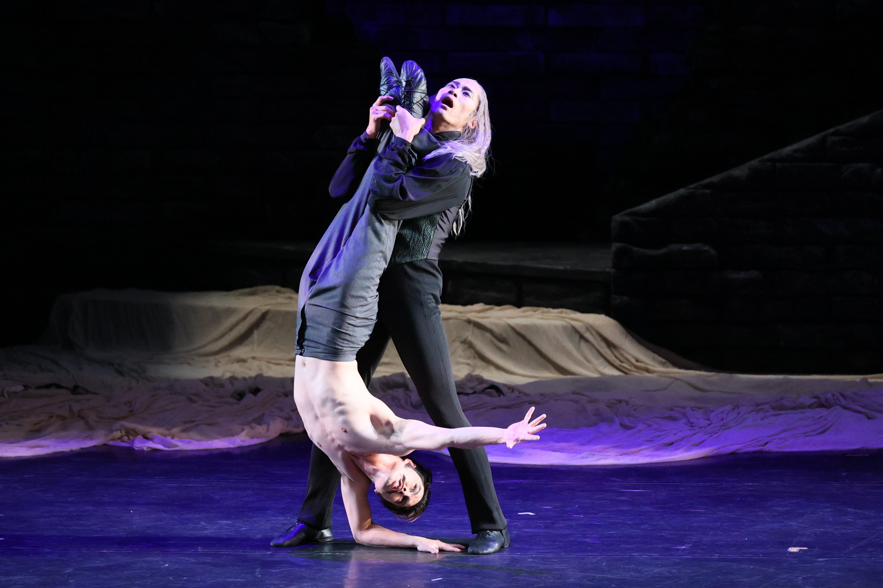 「ドラキュラ」2021年8月