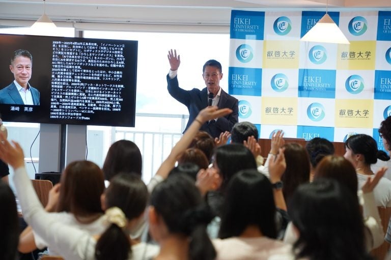 【叡啓大学】7月3日(金)湯﨑 英彦氏をお招きしてイブニングラウンジを開催しました