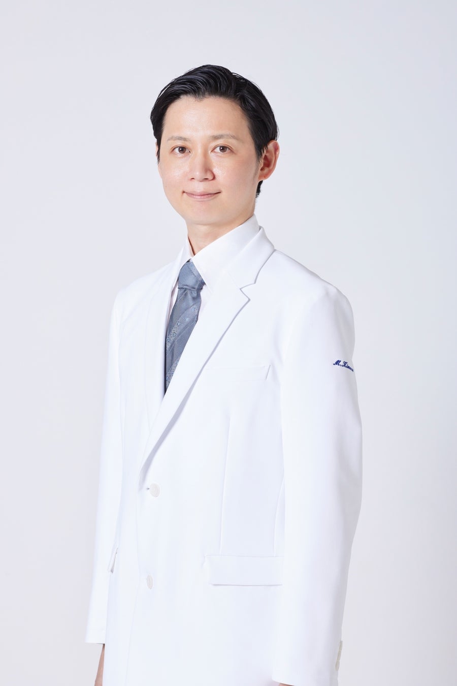 「美容医療」業界最前線!急成長を遂げるクリニックの秘密とは?『業績がどんどん上がる!美容医療クリニック経営の超基本 院長が今すぐやるべき、4つの大改革』木村 真聡 (きむら・まさと) 著