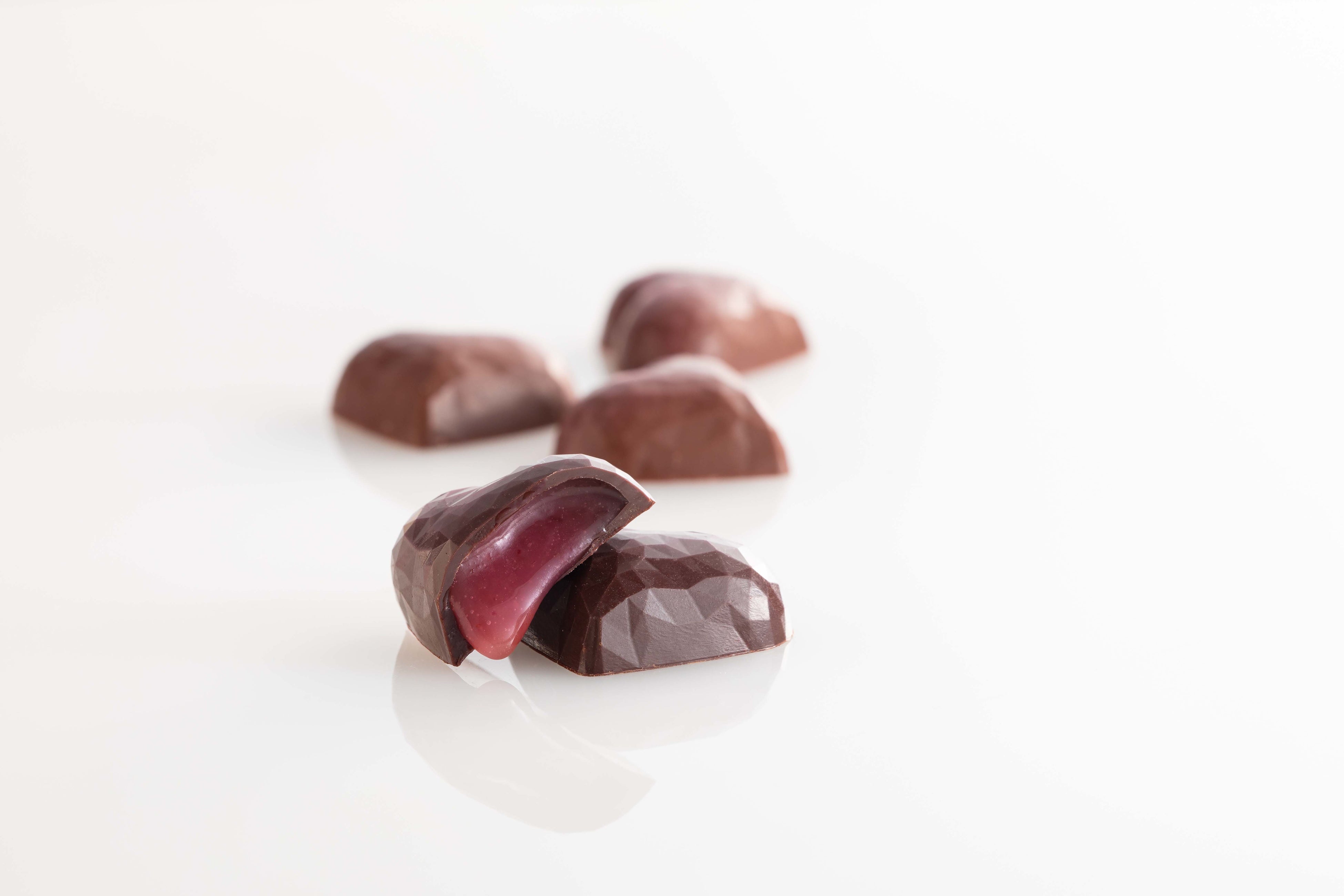 チョコです。 Amazon | 名糖産業 大人の洋酒チョコレート 118g (18袋セット