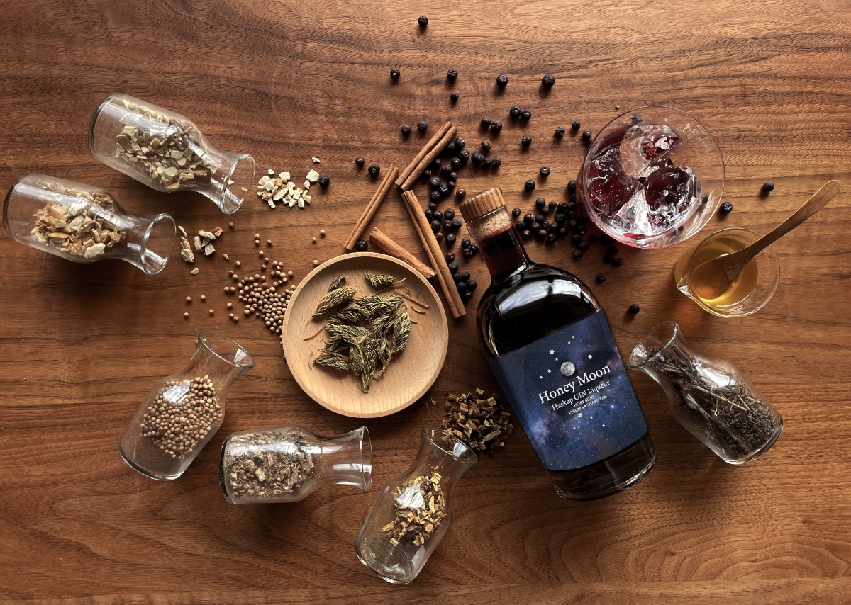 北海道厚真 積丹 共同企画 ハスカップジンリキュール Honey Moon 誕生 クラウドファンディングスタート マドラー株式会社のプレスリリース