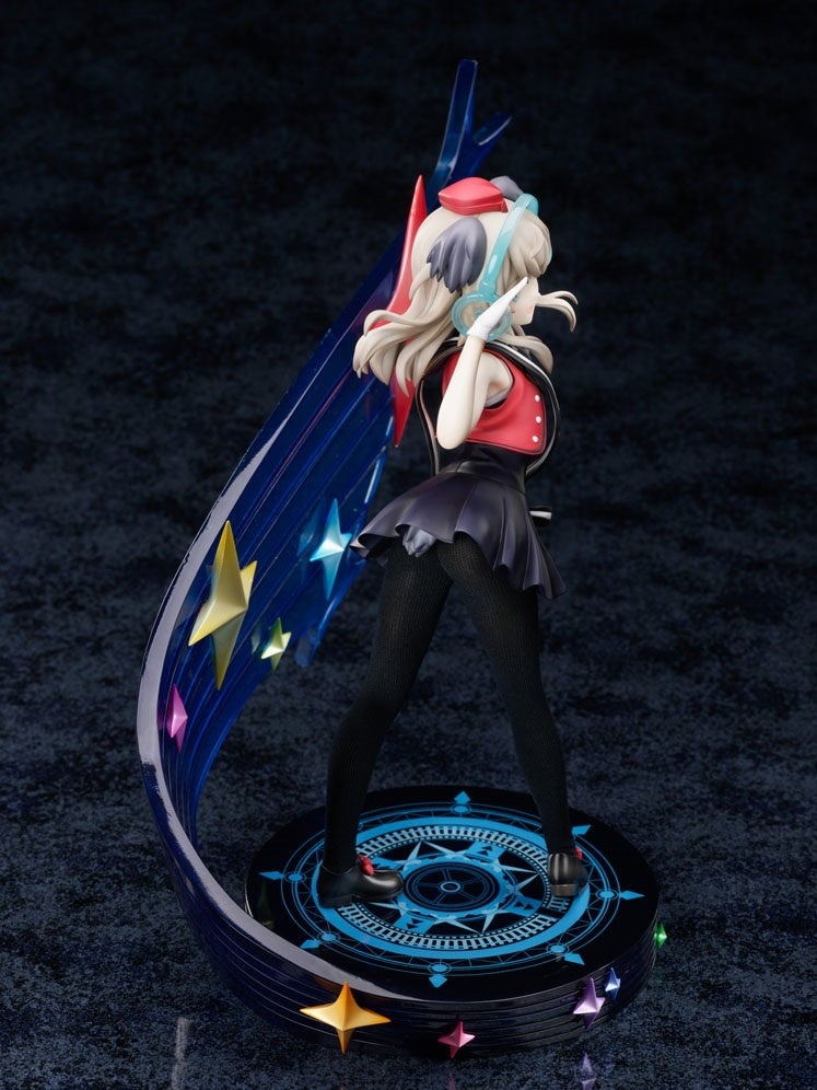 美品 フィギュア 連盟空軍航空魔法音楽隊ルミナスウィッチーズ ヴァージニア・ロバートソン 1/7 フリュー Amazon | フリュー 連盟空軍航空魔法音楽隊ルミナスウィッチーズ