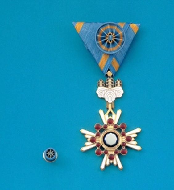 めだかの学校 勲章9点まとめ 令和6年春の叙勲で「瑞宝章」を北の達人コーポレーションの社外