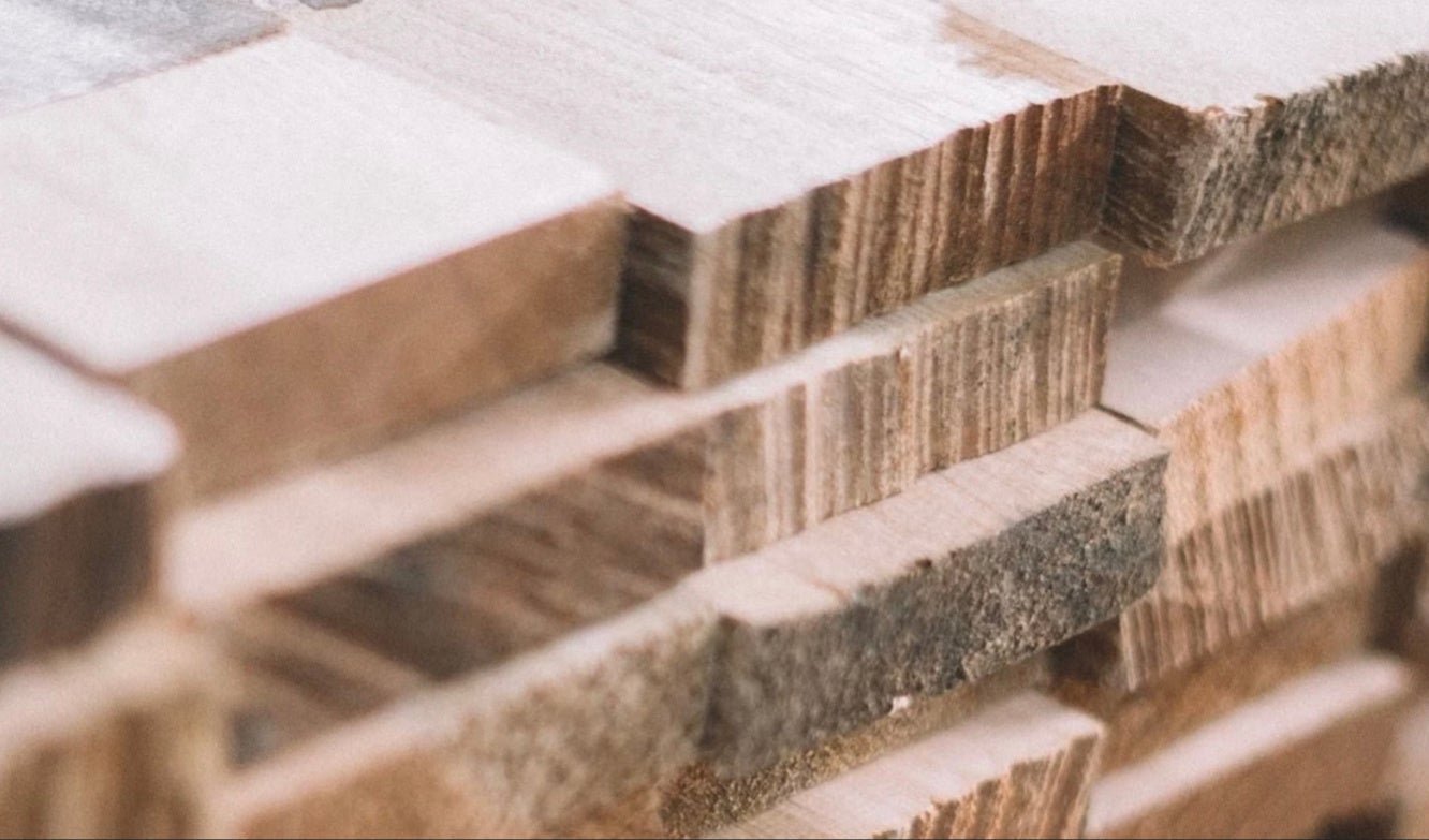 厳選された木材