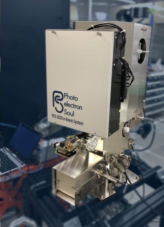 半導体フォトカソード型電子ビームシステム