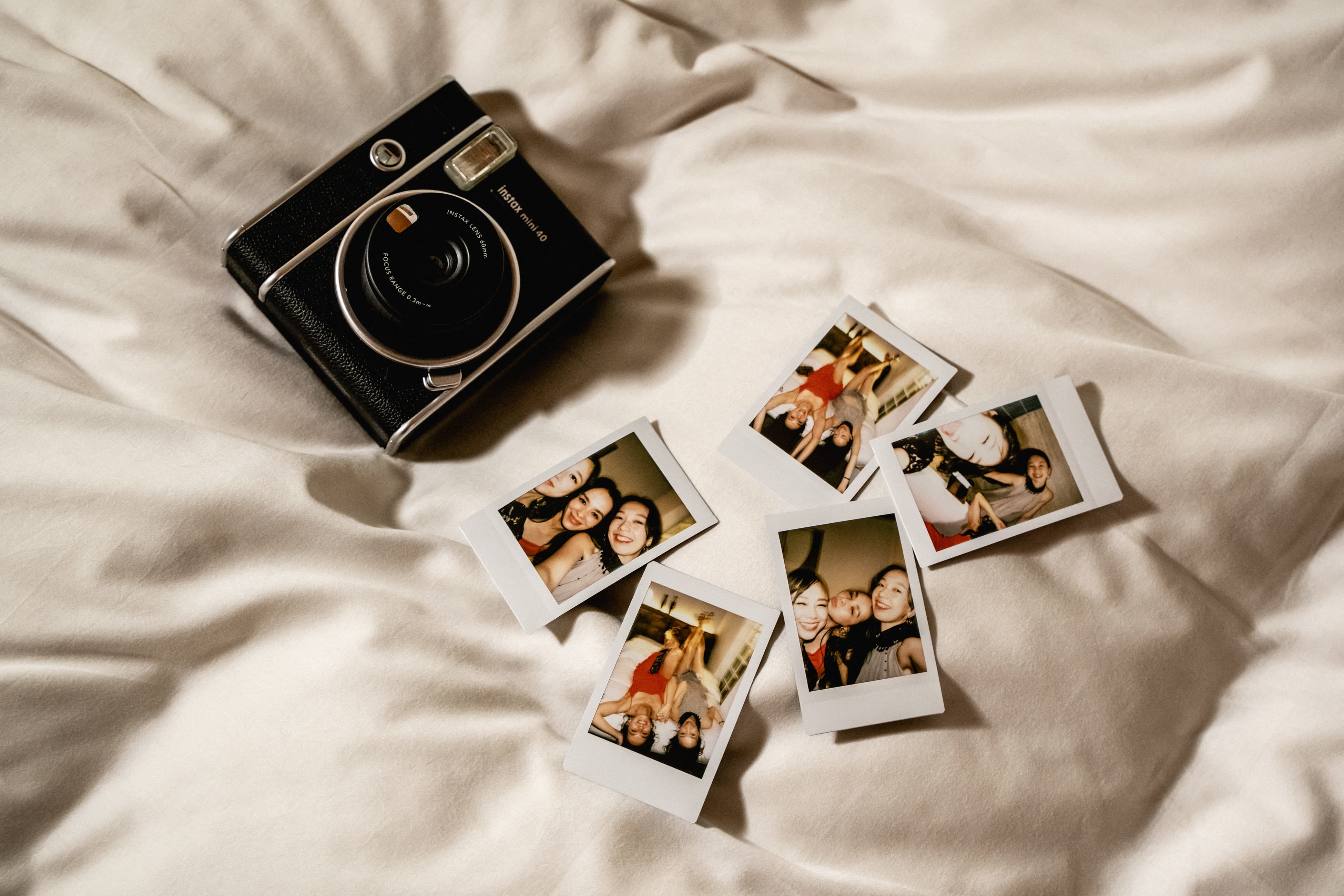 ポラロイドカメラで違った風合いの写真もたくさん