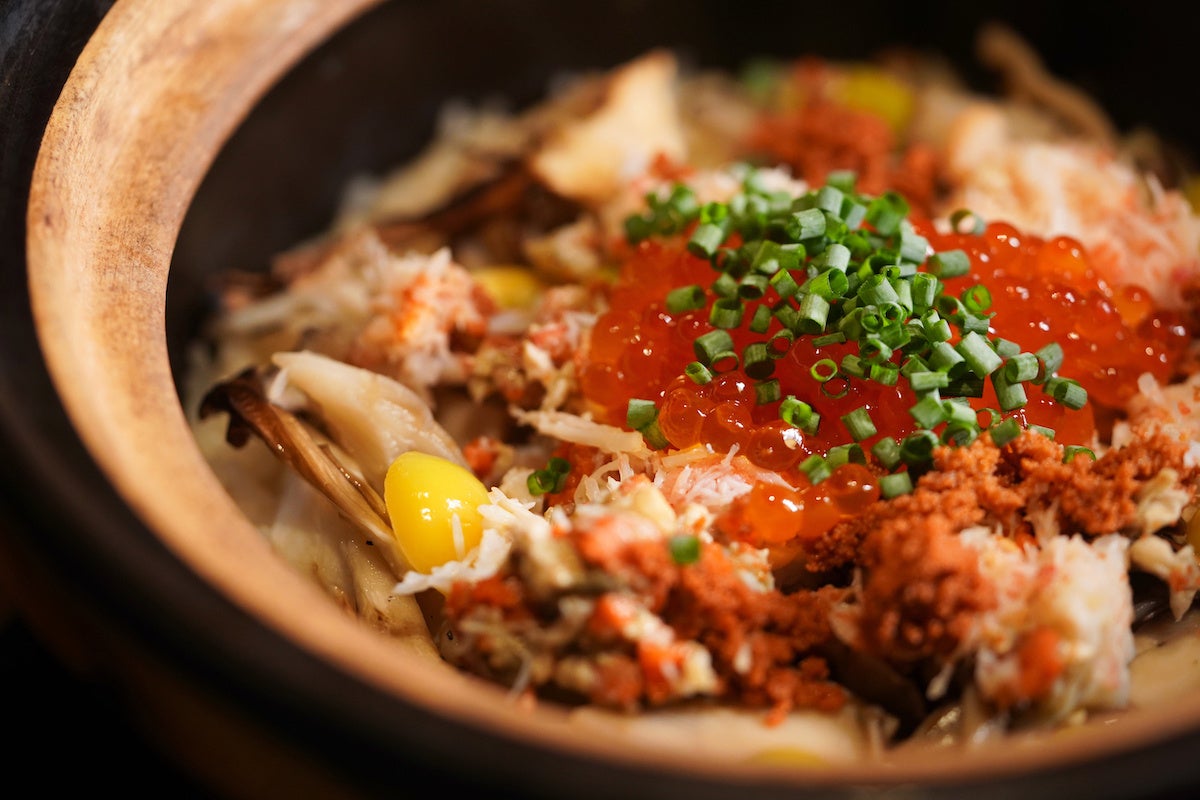 ずわい蟹といくらの土鍋ご飯