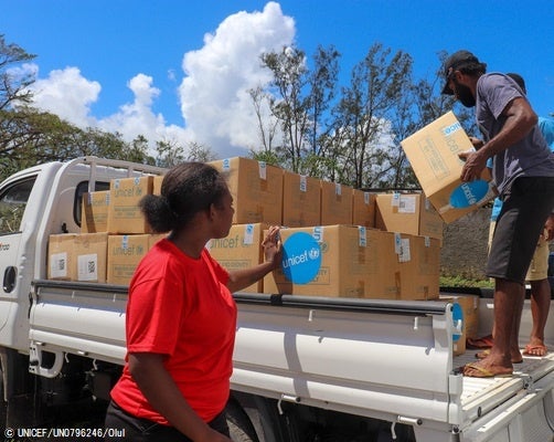 シェファ州に届いたユニセフなどの人道支援物資。(バヌアツ、2023年3月5日撮影) © UNICEF_UN0796246_Olul