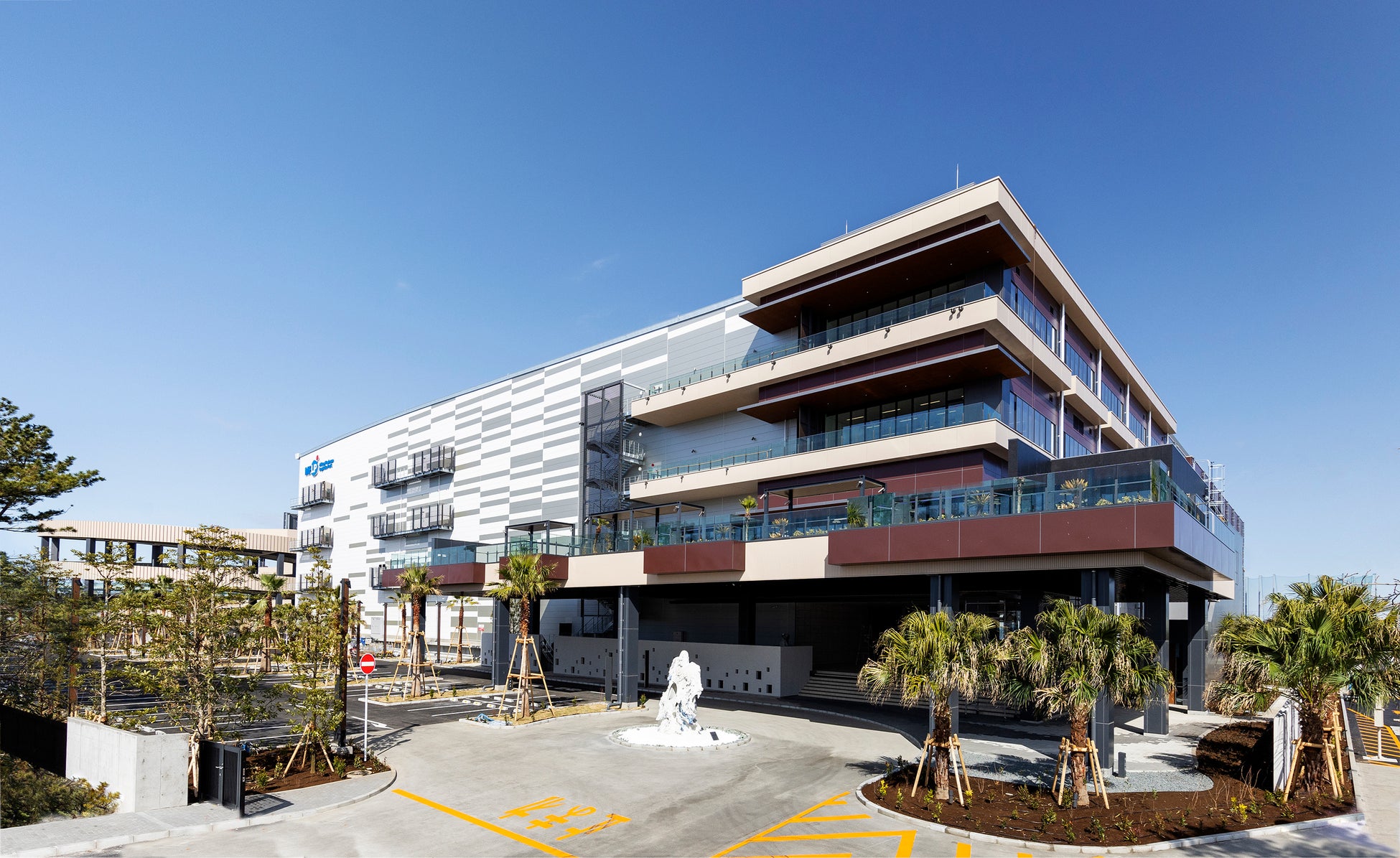 <MFLP市川塩浜Ⅱ 外観>