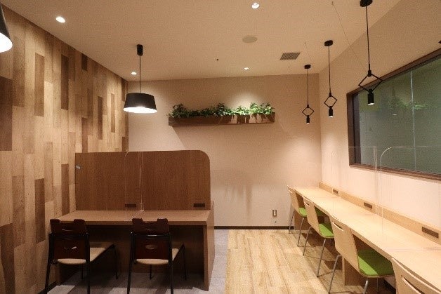 従業員休憩室　参考写真 （三井ショッピングパーク ららぽーと福岡）