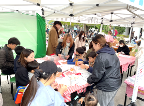 【2023年11月「&EARTH教室」の様子】